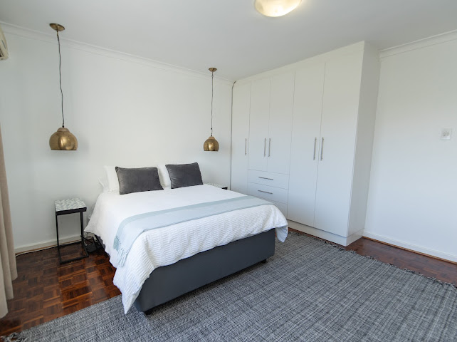 5 Bedroom Property for Sale in Summerstrand Eastern Cape